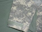 画像4: 米軍放出品,ACU　ARMY COMBAT SHIRT　M (4)