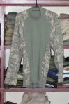 画像1: 米軍放出品,ACU　ARMY COMBAT SHIRT　M (1)