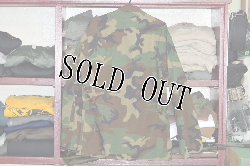 画像4: 米軍実物 US NAVY  迷彩ジャケット M-R (4)