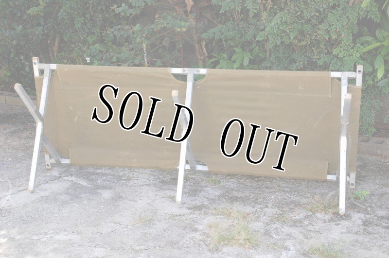 画像2: 米軍実物 折りたたみ 野戦ベッド (2)