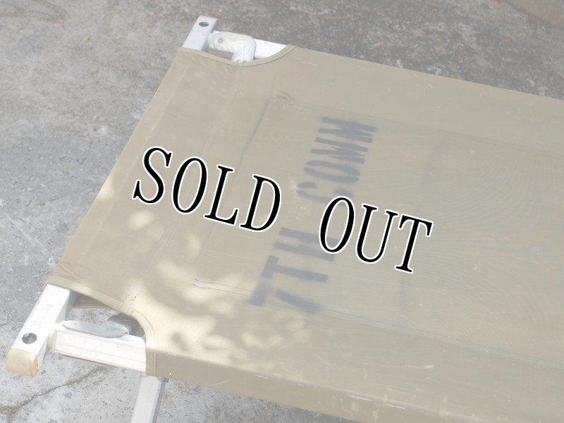 画像4: 米軍実物 折りたたみ 野戦ベッド (4)