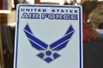 画像2: 米軍放出品 US AIR FORCE  ONLY  PARKING プレート (2)