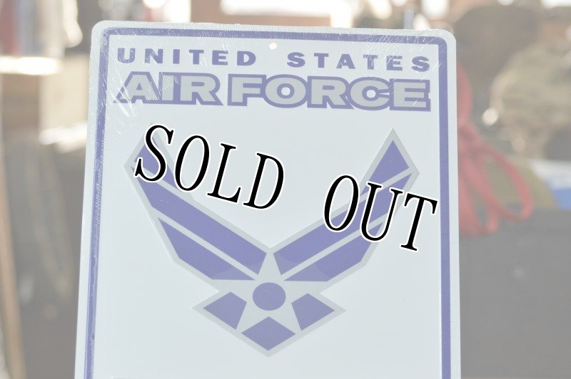 画像2: 米軍放出品 US AIR FORCE  ONLY  PARKING プレート (2)