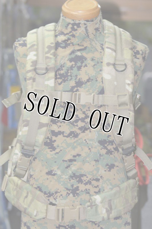 画像3: 米軍実物 LBT1476A ロンドンブリッジ マルチカム アサルトパック (3)