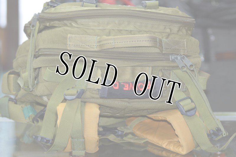 画像8: 米軍実物 LBT-1562B  メディカル バックパック OD (8)