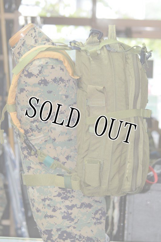 画像4: 米軍実物 LBT-1562B  メディカル バックパック OD (4)