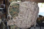 画像1: 米軍放出品,デザートピクセルバックパック (1)