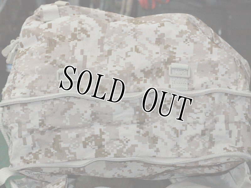 画像10: 米軍放出品,デザートピクセルバックパック (10)