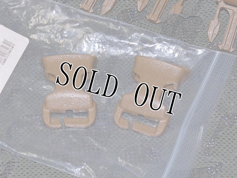 画像2: 米軍放出品 スウィフト クリップキットセット コヨーテ  (2)