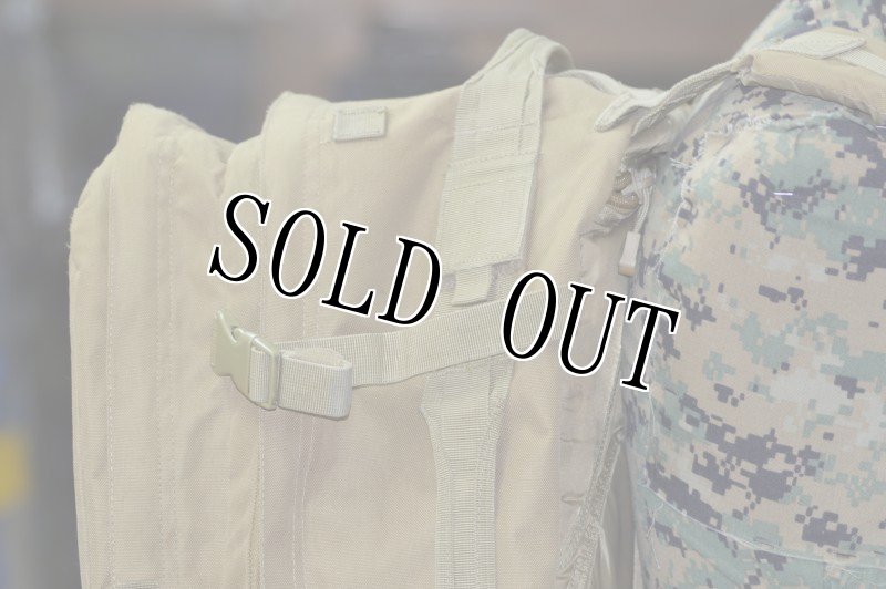 画像4: 米軍放出品 CONDOR コヨーテバックパック (4)