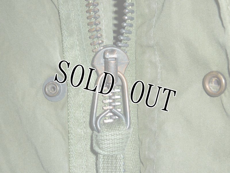 画像2: 米軍実物,M-65シェルパーカー M-R (2)