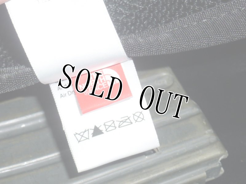 画像16: 米軍放出品　ノースフェイス　トラベルバッグ　 (16)