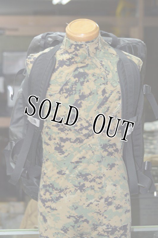 画像8: 米軍放出品　ノースフェイス　トラベルバッグ　 (8)