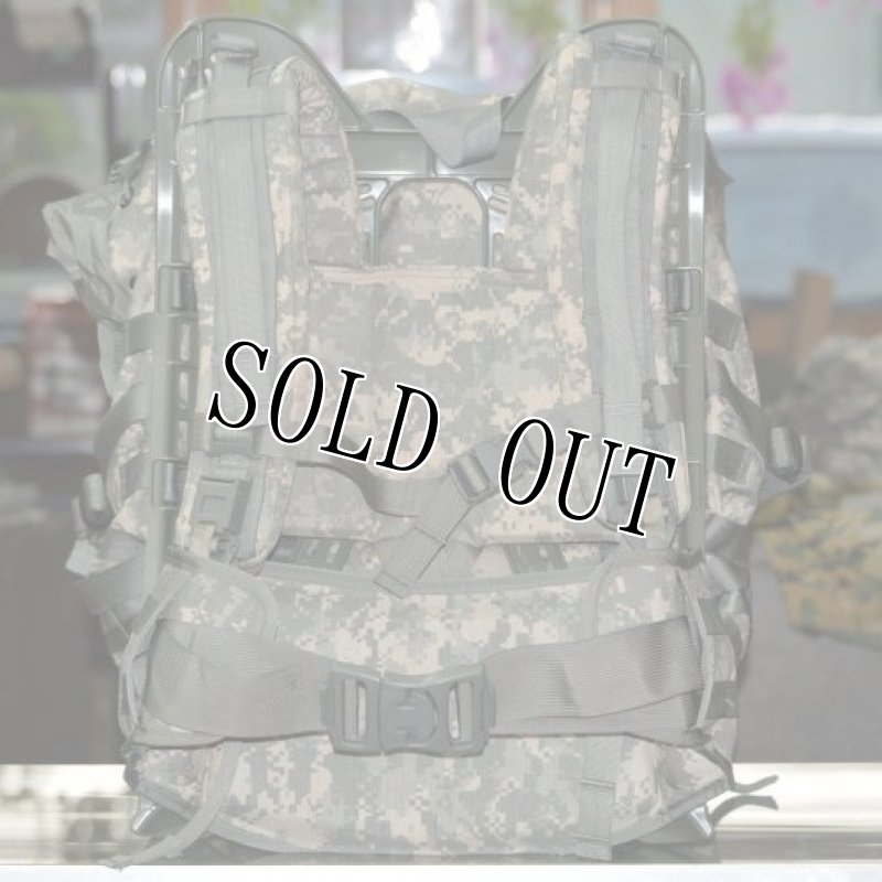 画像2: 米軍実物 US ARMY ACU ラックサック LARGE (2)