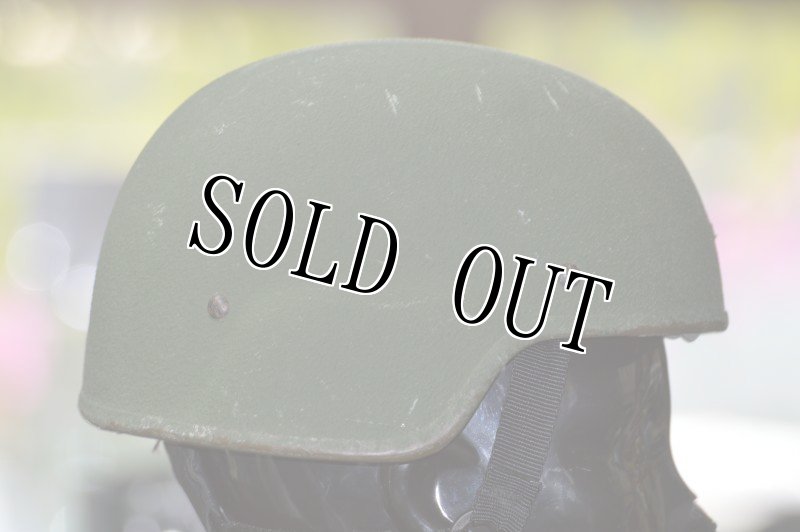 画像2: 米軍実物,TACTICAL BALLISTIC HELMET LEVEL 111A LTWT (2)