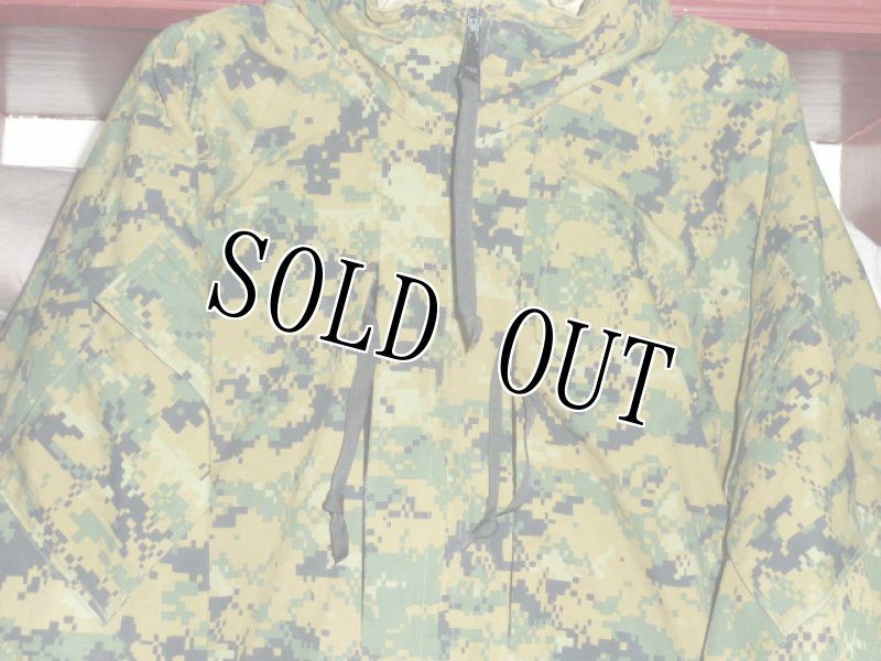 画像2: 米軍放出品,USMC マーパットGORE-TEX　パーカー　M-S (2)