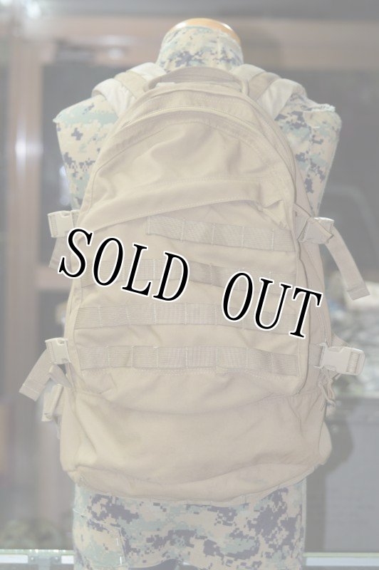 画像2: 米軍実物 LBT1476A ロンドンブリッジ コヨーテ アサルトパック (2)