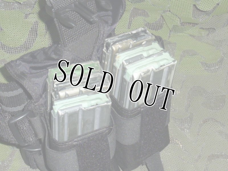 画像4: 米軍NAVY放出品 SEATEC Drop Leg M4 Double Magazine Pouch (4)