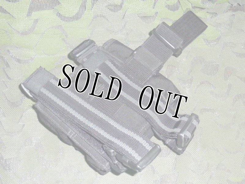 画像2: 米軍NAVY放出品 SEATEC Drop Leg M4 Double Magazine Pouch (2)