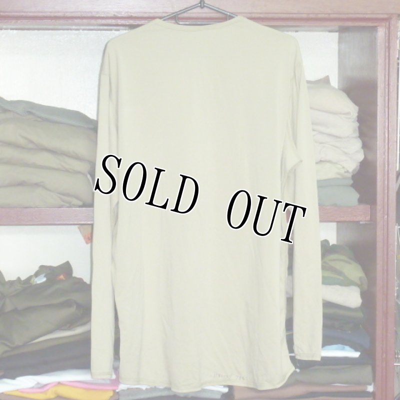 画像2: 米軍実物 GEN3 LEVEL1 アンダーシャツ L-R (2)