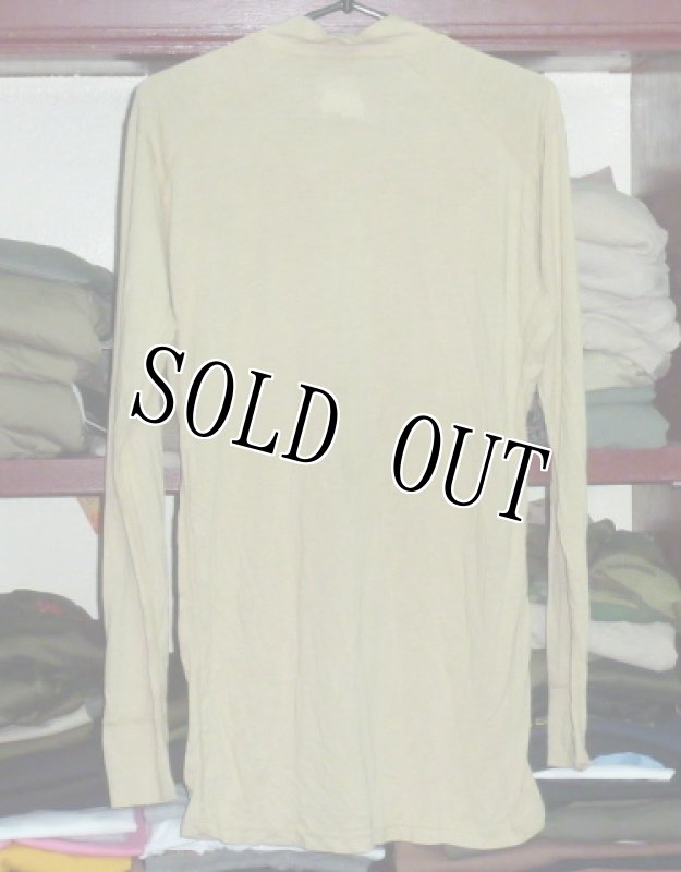 画像2: 米軍放出品,FROG,ロングスリーブシャツ　XGO　XS (2)