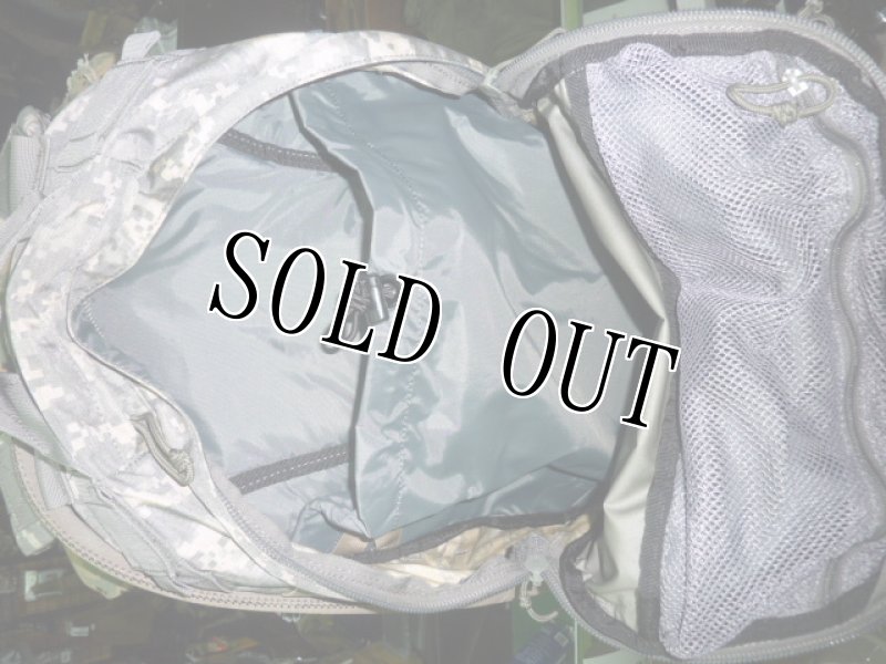 画像11: 米軍放出品 Camelbak 100 oz. MaXimum Gear MotherLode (42/3.0L) (11)