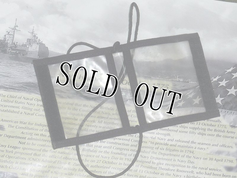 画像2:  米軍放出品 　 パス　ID　ハンガー (2)