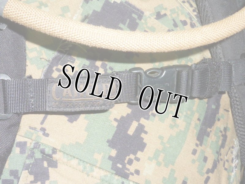 画像10: 米軍放出品,キャメルバック  Tri-Zip 100 oz/3.0L(ブラック Black) (10)