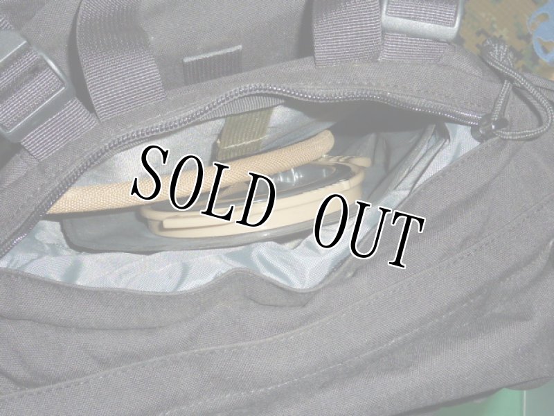 画像11: 米軍放出品,キャメルバック  Tri-Zip 100 oz/3.0L(ブラック Black) (11)