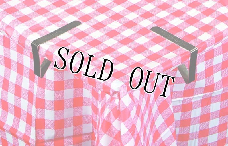 画像3: 米軍放出品 Coleman  テーブルクロス クランプ 6個入り  (3)