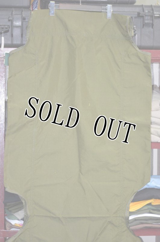 画像2: 米軍実物 折りたたみ 野戦 ナイロン ベッドカバー (2)