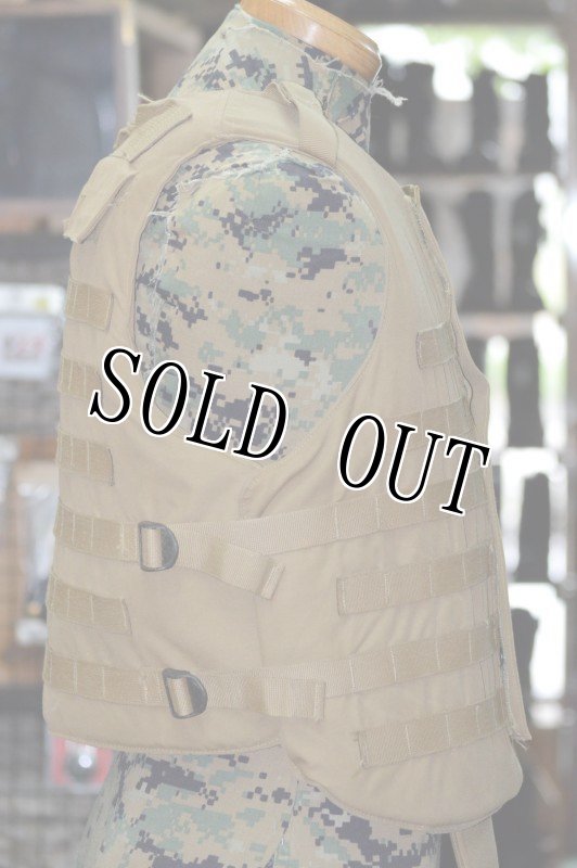 画像4: 海兵隊実物 OTVインターセプターボディーアーマー S コヨーテ (4)