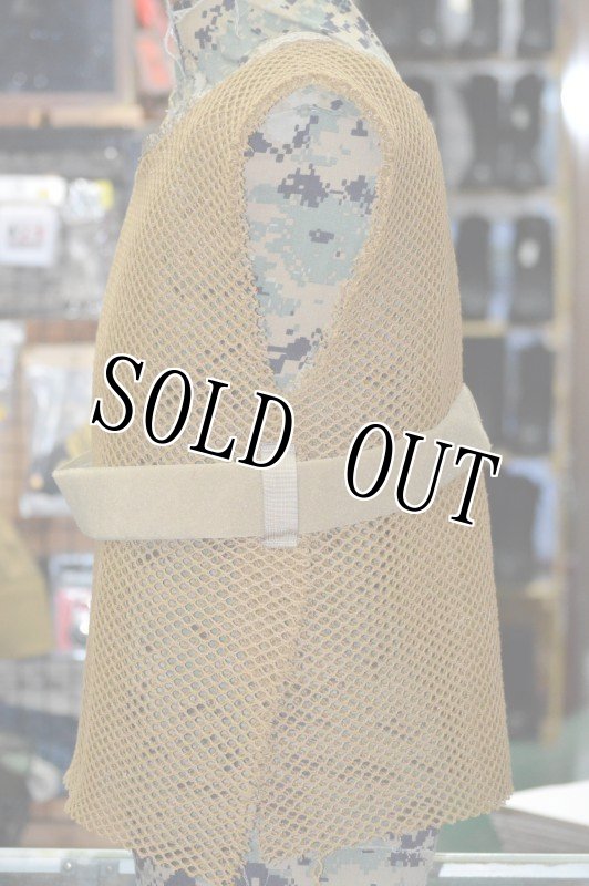 画像4: 海兵隊放出品　Body Armor Ventilation　コヨーテ (4)