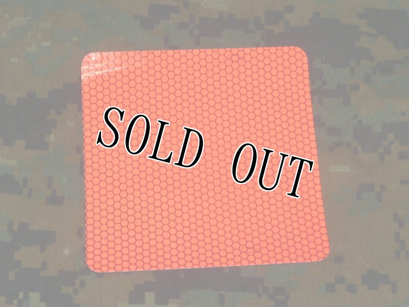 画像2: 米軍実物,　軍用車両　特殊　反射ステッカー (2)