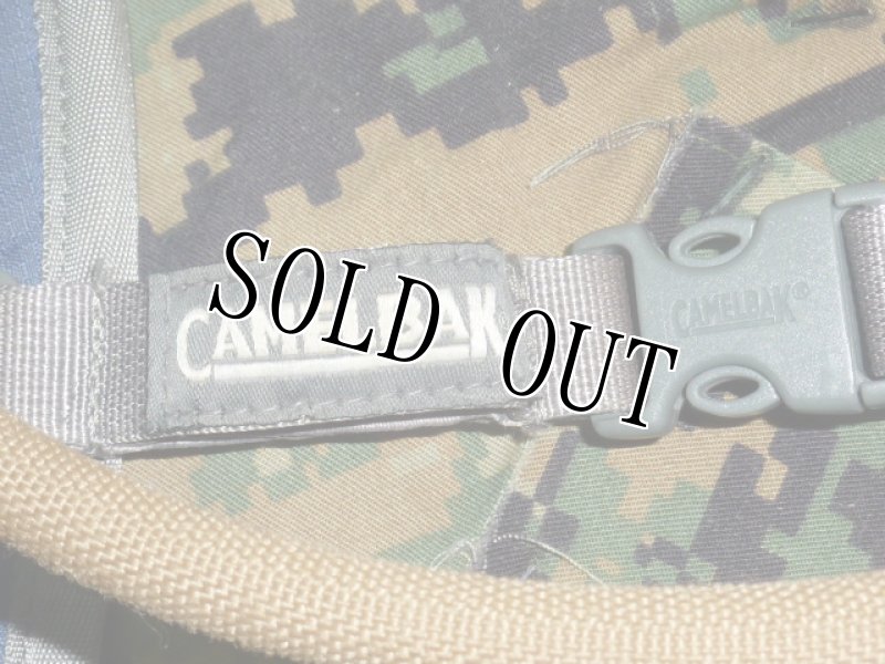 画像5: 米軍放出品 Camelbak Cloud Walker  (2 Litre) (5)