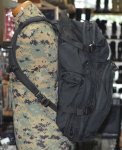 画像3: 米軍放出品,CAMELBAK（キャメルバック）BFM  3L (3)