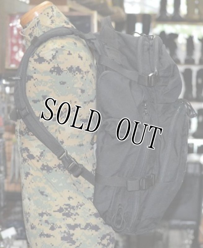 画像3: 米軍放出品,CAMELBAK（キャメルバック）BFM  3L (3)