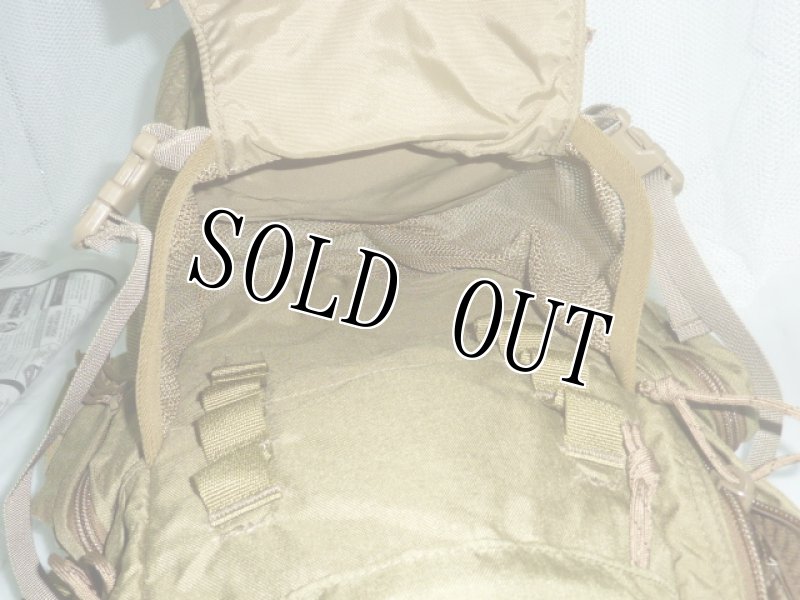 画像9: 米軍実物 イーグル製 ビーバーテイル モジュラーアサルトパック  (9)