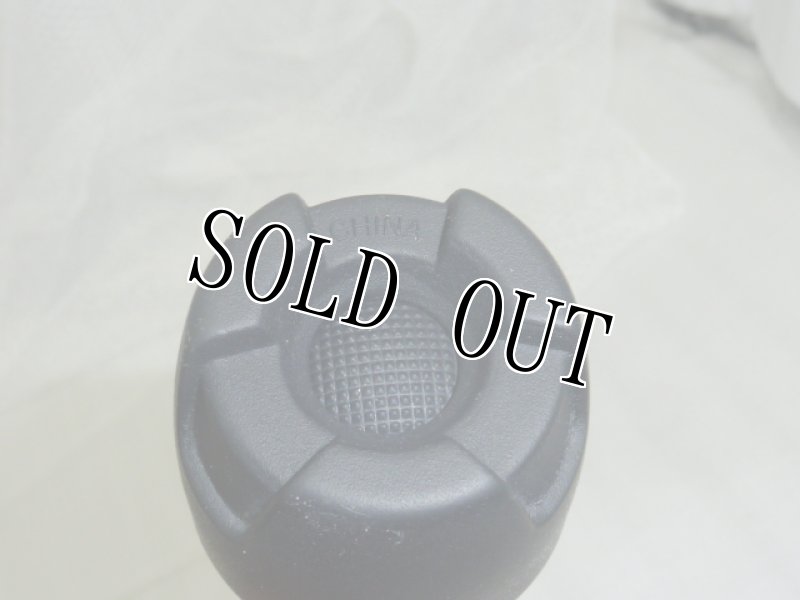 画像3: 米軍放出品,Rayovac Indestructible 3C 140 Lumen Flashlight  (3)