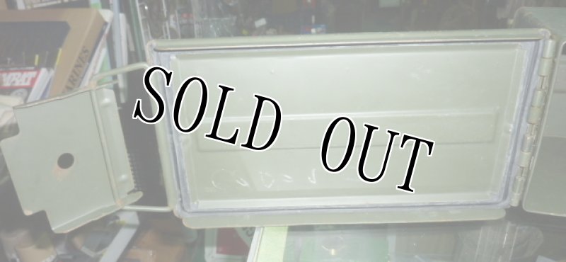 画像8: 米軍実物 アーモボックス 840 CRTG 5.56MM 弾薬ケース  (8)