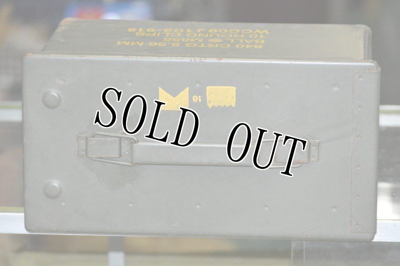 画像5: 米軍実物 アーモボックス 840 CRTG 5.56MM 弾薬ケース  (5)