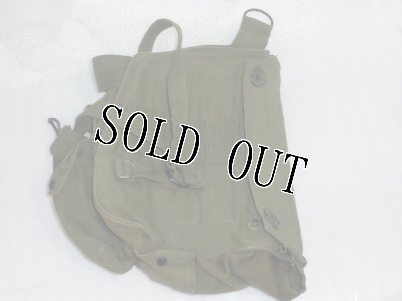 画像3: 米軍実物　M-17　ガスマスクバッグ (3)