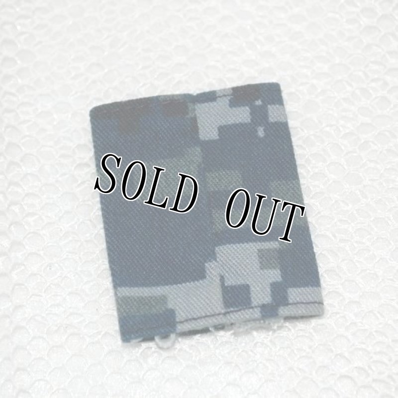 画像2: 米軍実物 US NAVY  ジャケット用階級章 (2)