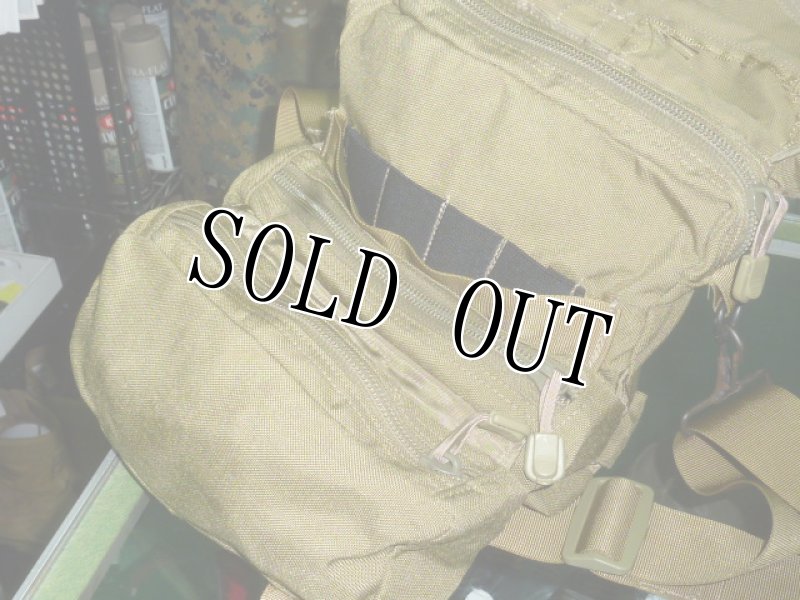 画像10: 米軍放出品   LBT Shoulder Bag カーキ (10)