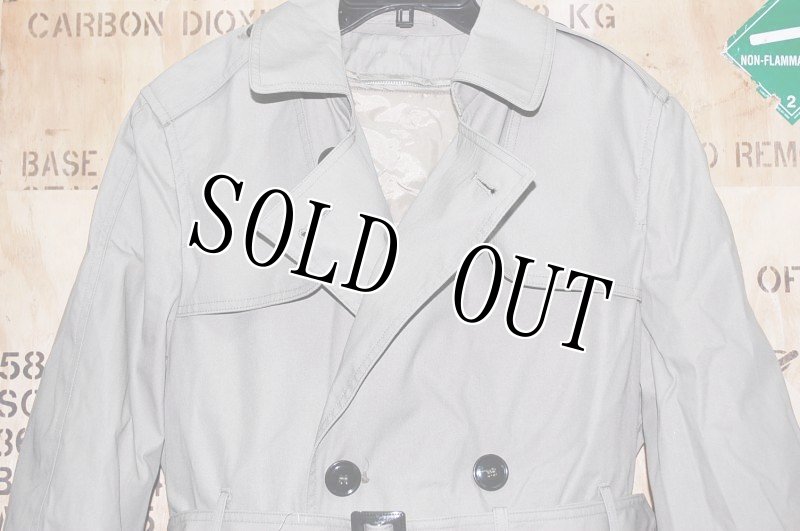 画像2: 米軍実物 USMC トレンチコート 42R (2)