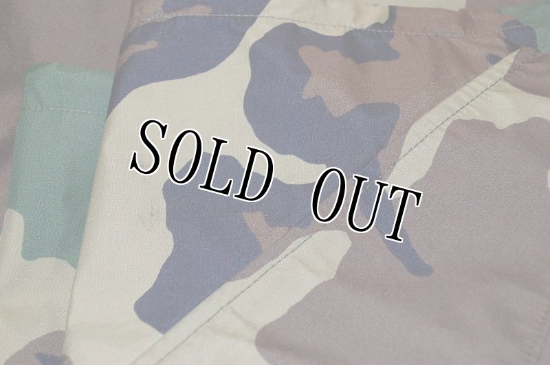 画像4: 米軍放出品.ウッドランド迷彩 ゴアテックスパンツ GORE-TEX M-R (4)