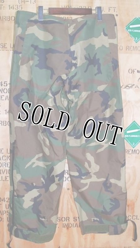 画像2: 米軍放出品.ウッドランド迷彩 ゴアテックスパンツ GORE-TEX M-R (2)