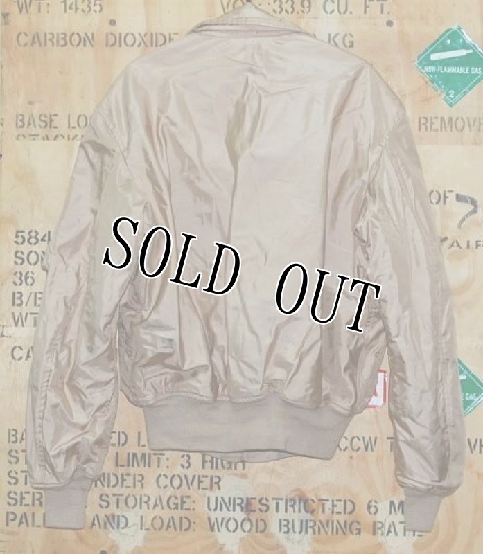 画像4: 米軍実物 CWU-45/P フライトジャケット L TAN (4)