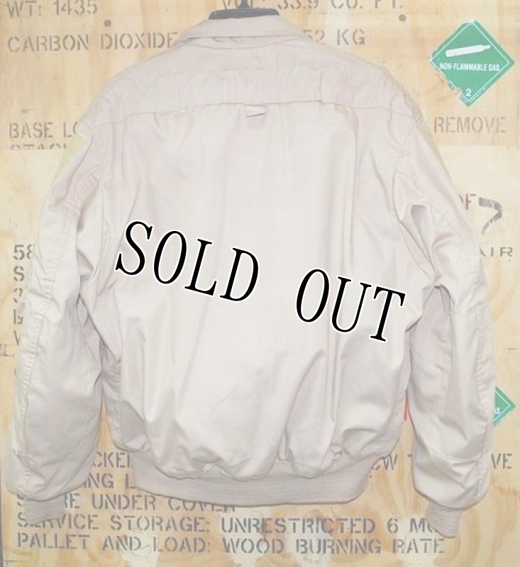 画像2: 米軍実物 US ARMY CVCタンカース ジャケット デザート (2)