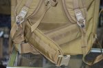 画像7: 海兵隊実物  MEDICAL BACK PACK　コヨーテ (7)